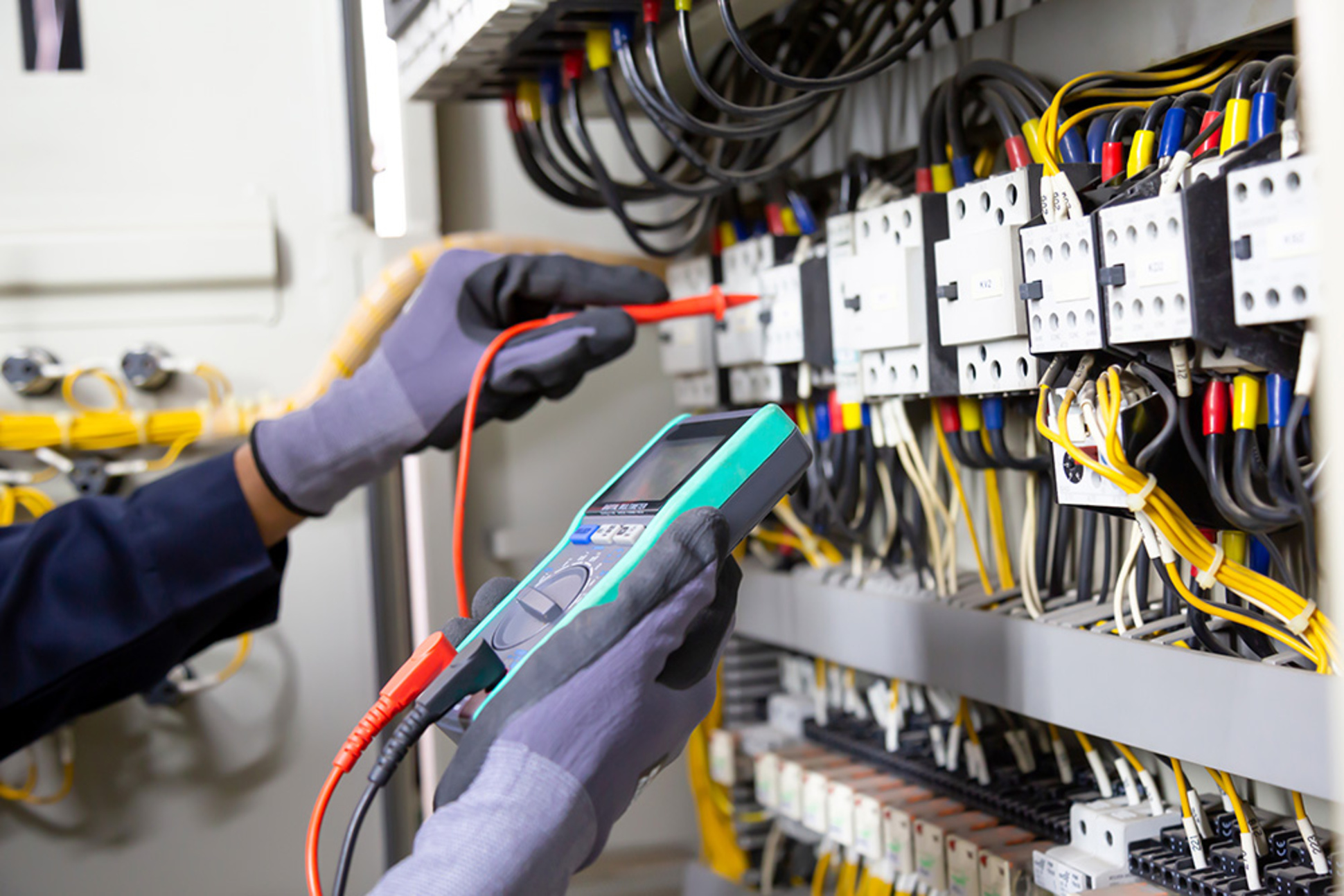 E-Prüfung bei Elektrotechnik Rahn in Schiersfeld