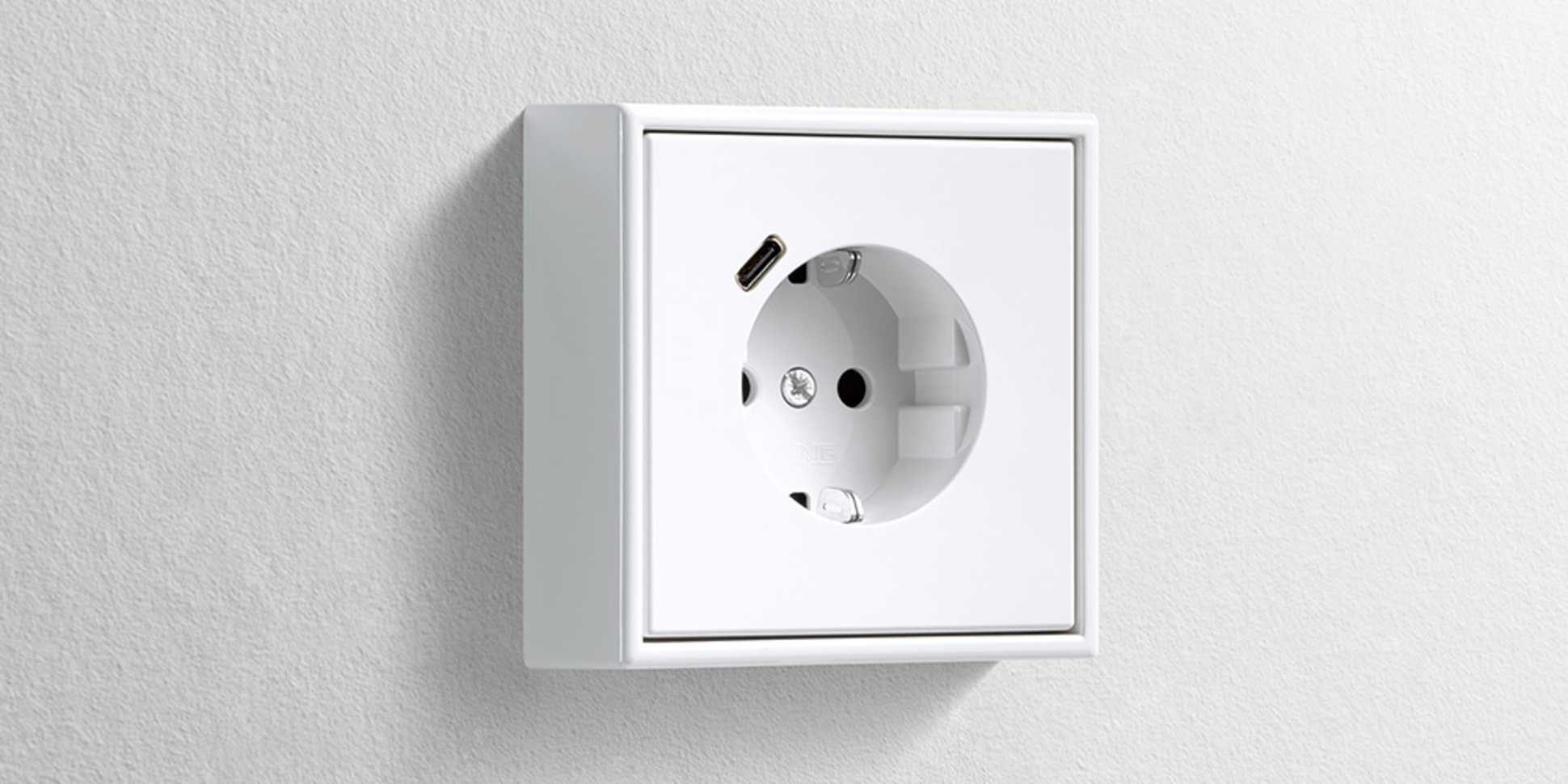Erweiterter Anschlussraum für die Nachrüstung bei Elektrotechnik Rahn in Schiersfeld