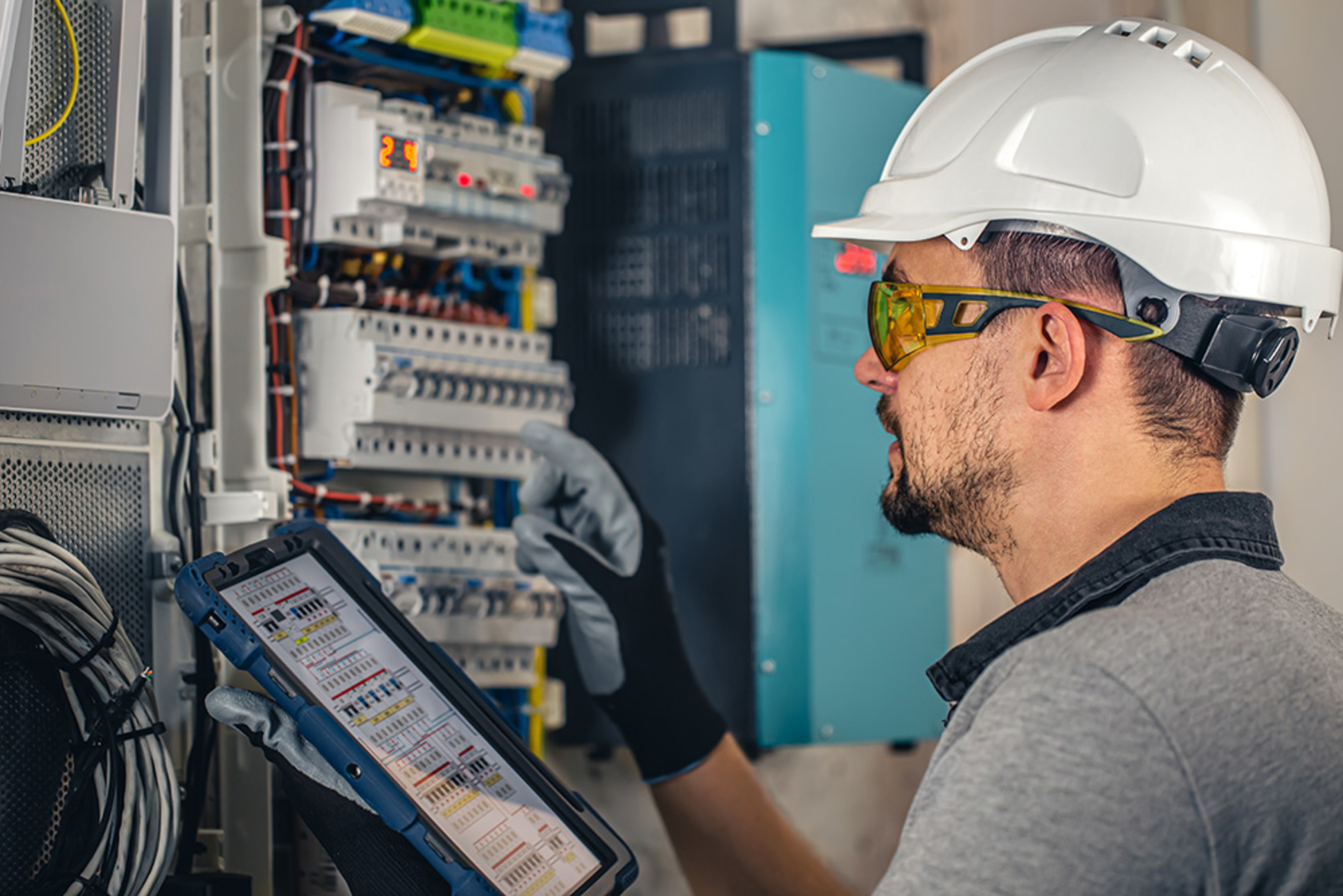Industrie und Gewerbe bei Elektrotechnik Rahn in Schiersfeld