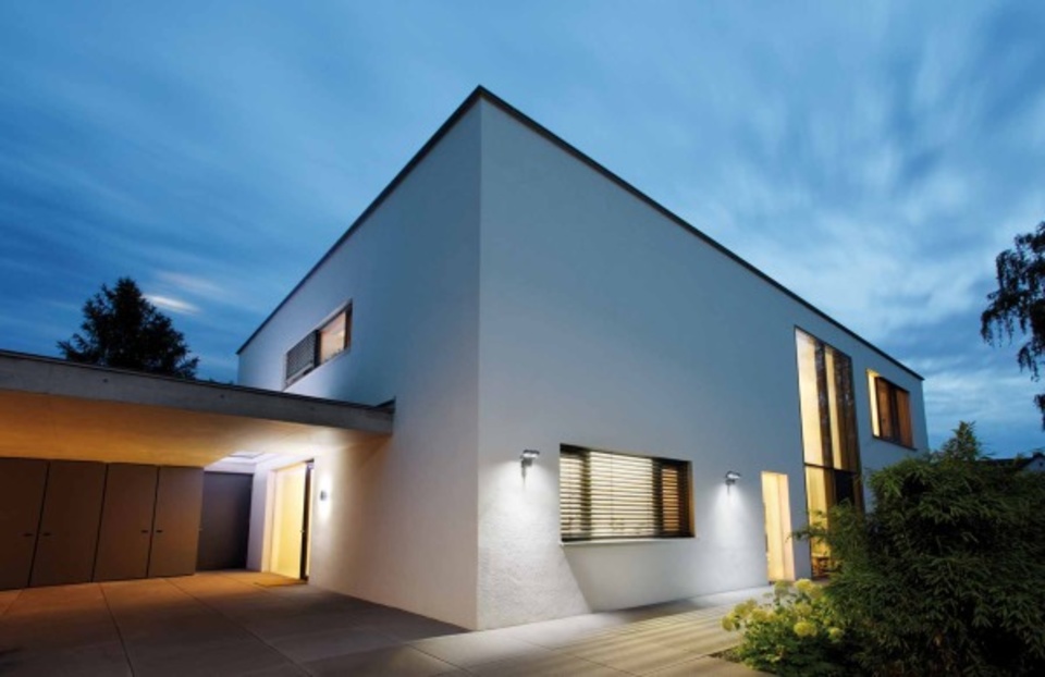 Aussenbeleuchtung bei Elektrotechnik Rahn in Schiersfeld